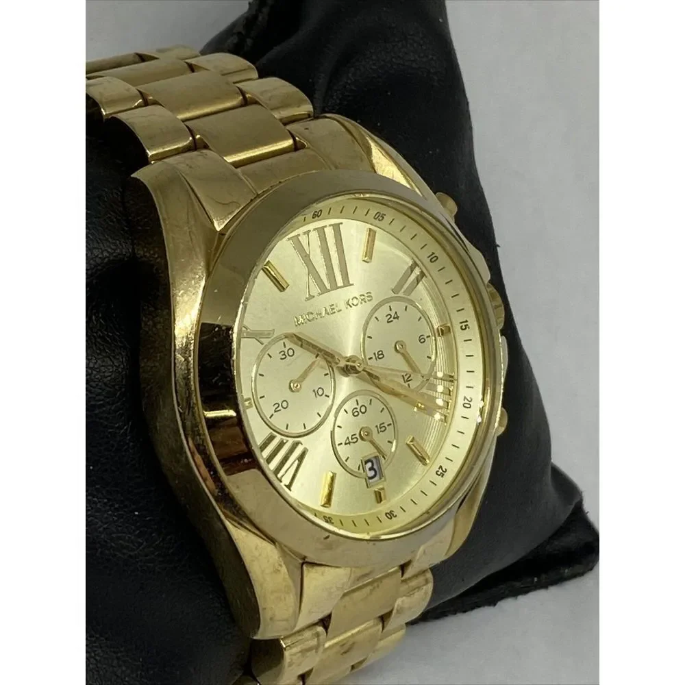 Michael Kors MK5605 Women's Stainless Steel Analog Dial Quartz Wrist Watch XX922